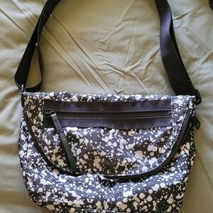 Lululemon Crossover/Shoulder Bag